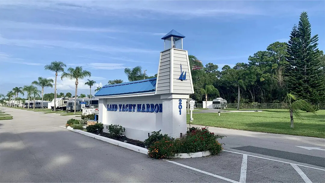 Land Yacht Harbor header