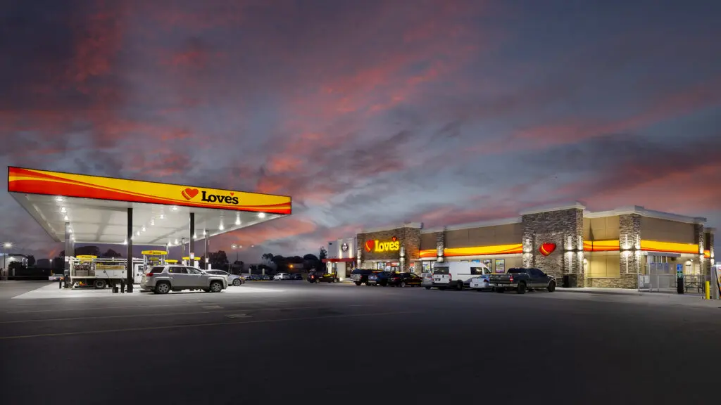 Salinas Loves 1137a 1 1024x576